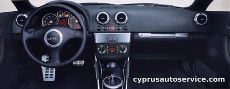 AUDI TT COUPE 1.8T