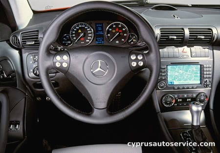 MERCEDES BENZ C CLASS SPORTS COUPE C200 KOMPRESSOR SPORT COUPE EVOLUTION