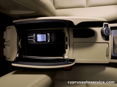 MERCEDES BENZ CCLASS C250 ELEGANCE