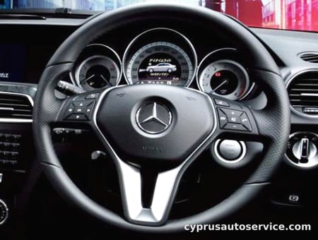 MERCEDES BENZ CCLASS C200 BLUE EFFICIENCY AVANTGARDE