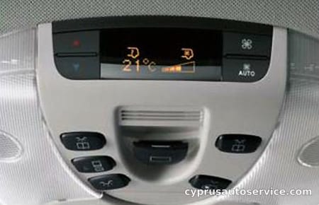 MERCEDES BENZ VCLASS V350 AMBIENTE LONG