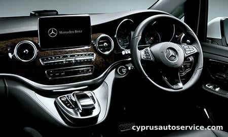 MERCEDES BENZ VCLASS V260 LONG
