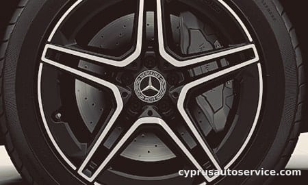 MERCEDES BENZ GLCCLASS GLC220D 4MATIC NIGHT EDITION