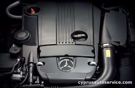 MERCEDES BENZ CCLASS STATIONWAGON C300 STATIONWAGON AVANTGARDE