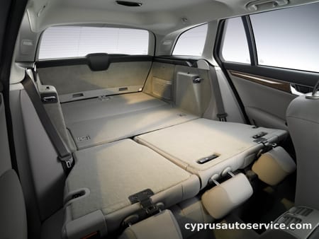 MERCEDES BENZ CCLASS STATIONWAGON C250 STATIONWAGON AVANTGARDE