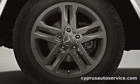 MERCEDES BENZ GCLASS G550 DESIGNO MAGNO EDITION