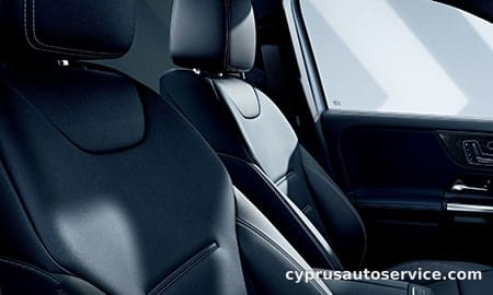 MERCEDES BENZ GLACLASS GLA200D 4MATIC URBAN STARS