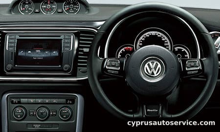 VOLKSWAGEN THE BEETLE 2.0 R LINE