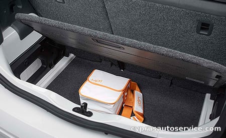 VOLKSWAGEN UP HIGH UP!