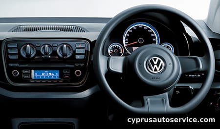 VOLKSWAGEN UP MOVE UP!