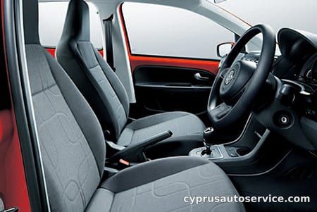 VOLKSWAGEN UP MOVE UP!