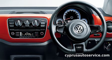VOLKSWAGEN UP ORANGE UP!