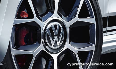 VOLKSWAGEN UP ! GTI