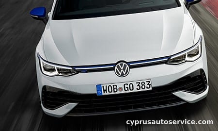 VOLKSWAGEN GOLF R 20 YEARS