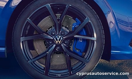 VOLKSWAGEN GOLF R 20 YEARS