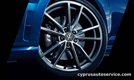 VOLKSWAGEN GOLF R CARBON STYLE