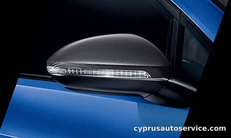VOLKSWAGEN GOLF R CARBON STYLE