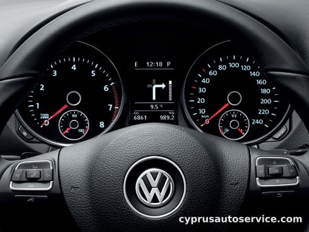 VOLKSWAGEN GOLF TSI HIGHLINE