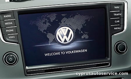 VOLKSWAGEN GOLF TSI COMFORTLINE PREMIUM EDITION