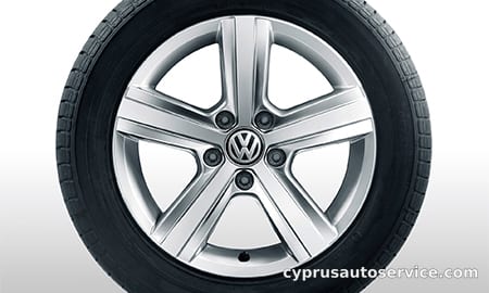 VOLKSWAGEN GOLF TSI COMFORTLINE PREMIUM EDITION