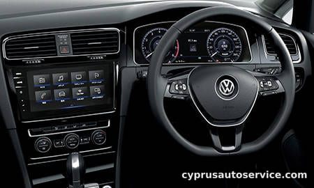 VOLKSWAGEN GOLF TSI HIGHLINE