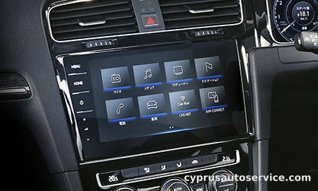 VOLKSWAGEN GOLF TSI HIGHLINE
