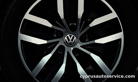 VOLKSWAGEN GOLF DYNAUDIO EDITION