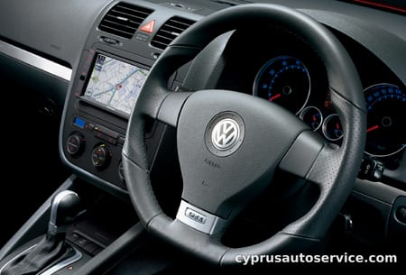 VOLKSWAGEN GOLF GTI