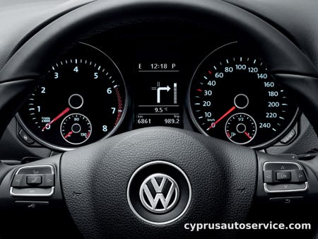 VOLKSWAGEN GOLF TSI HIGHLINE