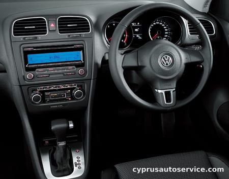 VOLKSWAGEN GOLF TSI COMFORTLINE