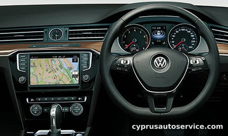 VOLKSWAGEN PASSAT TSI HIGHLINE