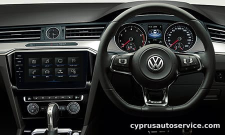 VOLKSWAGEN PASSAT 2.0TSI R LINE
