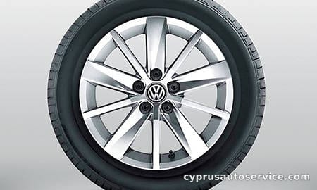 VOLKSWAGEN POLO 40TH EDITION