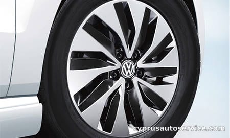 VOLKSWAGEN POLO BLUE MOTION