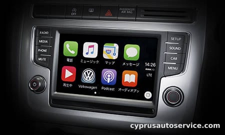 VOLKSWAGEN POLO WITH BEATS