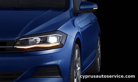 VOLKSWAGEN POLO TSI COMFORTLINE LIMITED