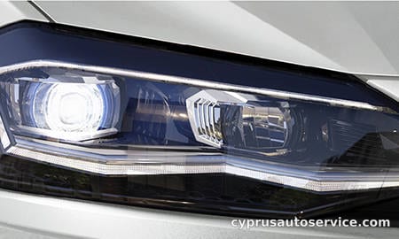 VOLKSWAGEN POLO TSI COMFORTLINE LIMITED