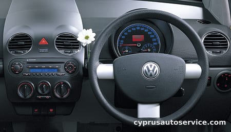VOLKSWAGEN NEW BEETLE VINTAGE
