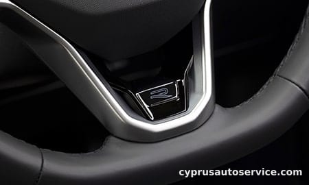 VOLKSWAGEN TCROSS TSI R LINE