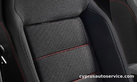 VOLKSWAGEN TROC TDI R LINE