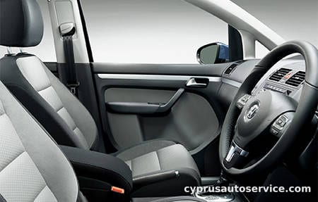VOLKSWAGEN GOLF TOURAN CROSS TOURAN