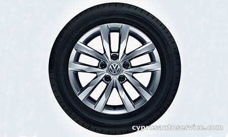 VOLKSWAGEN GOLF TOURAN TSI COMFORTLINE TECH EDITION 2