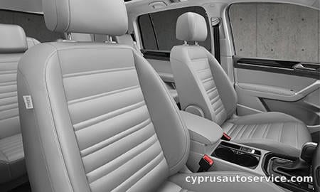 VOLKSWAGEN GOLF TOURAN TDI PREMIUM