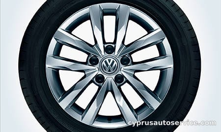 VOLKSWAGEN GOLF TOURAN TSI COMFORTLINE TECH EDITION
