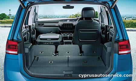 VOLKSWAGEN GOLF TOURAN TSI R LINE