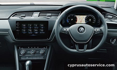 VOLKSWAGEN GOLF TOURAN TDI COMFORTLINE