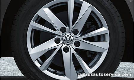 VOLKSWAGEN GOLF TOURAN TSI COMFORTLINE LIMITED