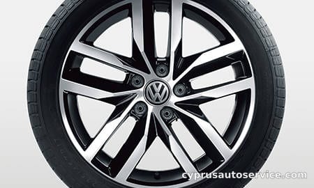 VOLKSWAGEN GOLF VARIANT TSI COMFORTLINE TECH EDITION