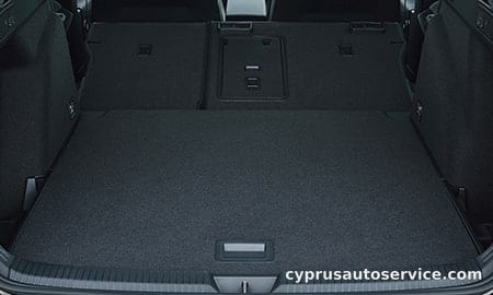 VOLKSWAGEN GOLF VARIANT ETSI STYLE PLATINUM EDITION