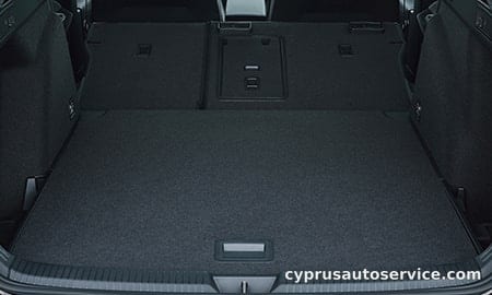 VOLKSWAGEN GOLF VARIANT TDI STYLE PLATINUM EDITION